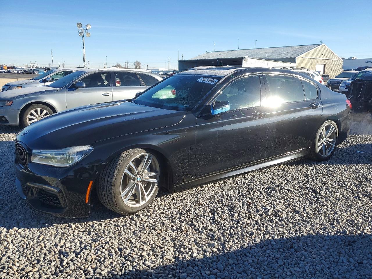 2016 BMW 7 Series 750i xDrive, VIN WBA7F2C55GG416995 — Front end