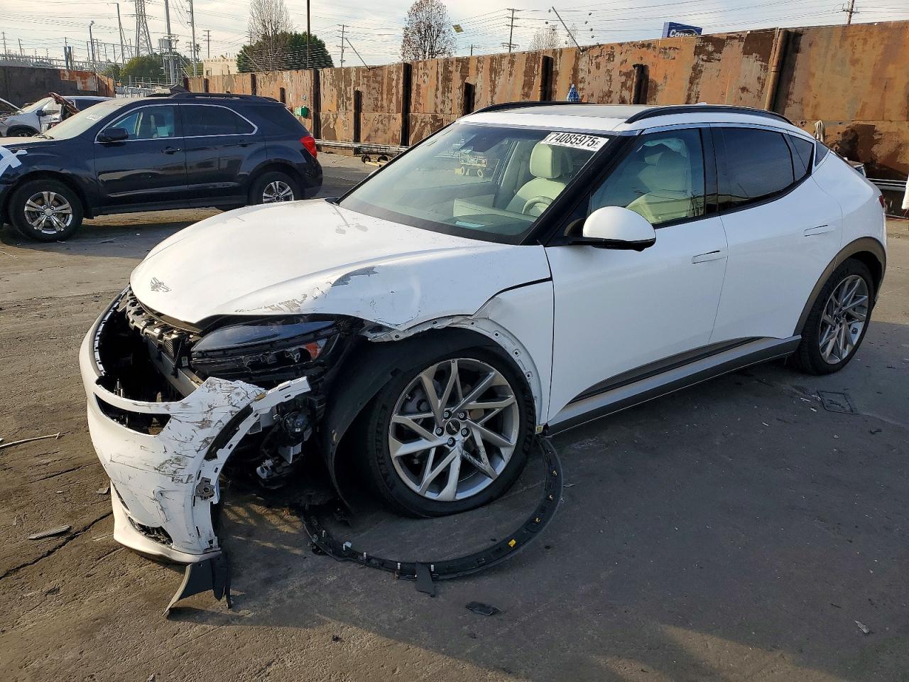 2023 Genesis GV60 Advanced, VIN KMUKCDTC9PU002469 — Front end