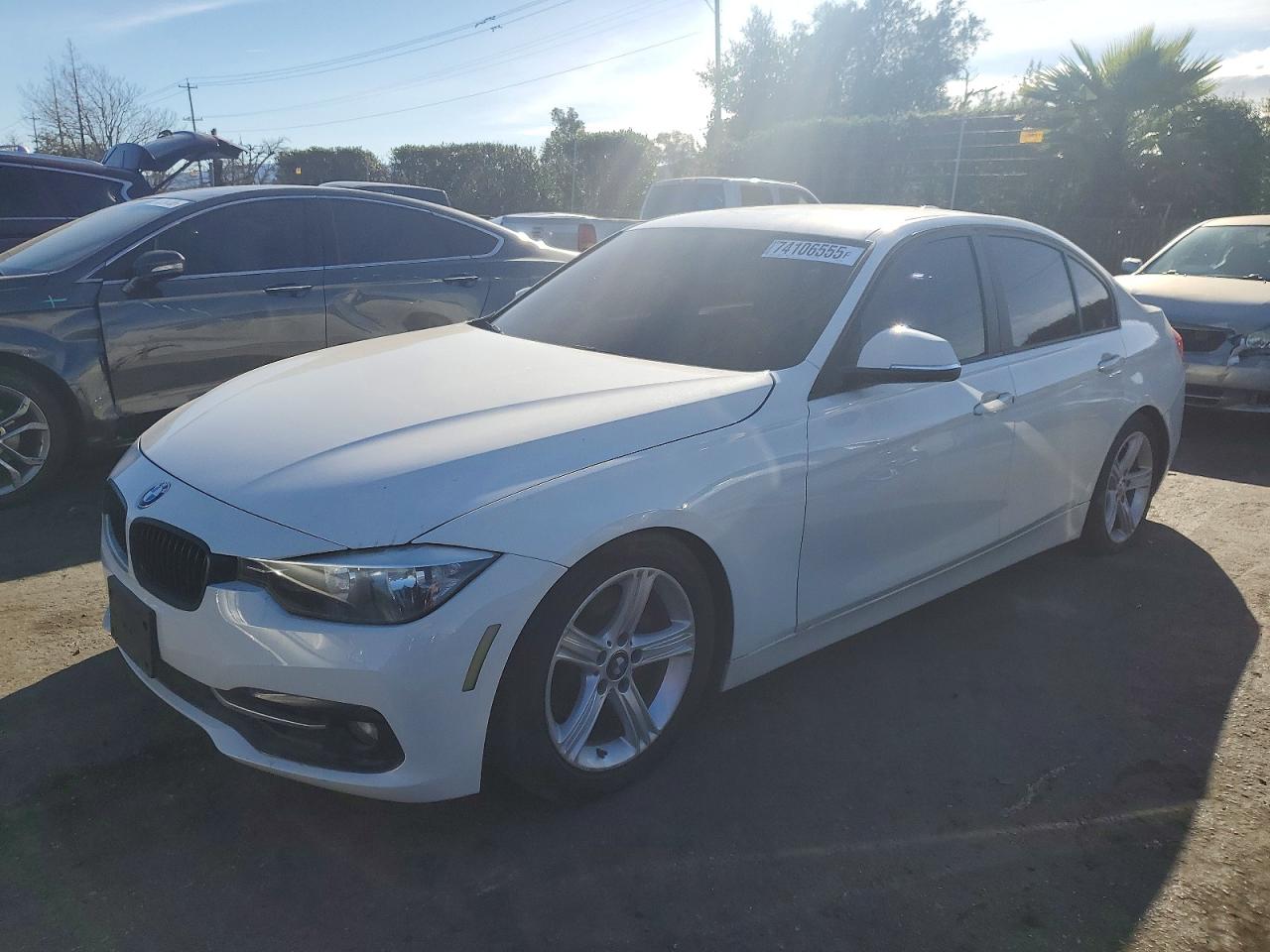 2014 BMW 3 Series 328i, VIN WBA3C1C55EK110522 — Side