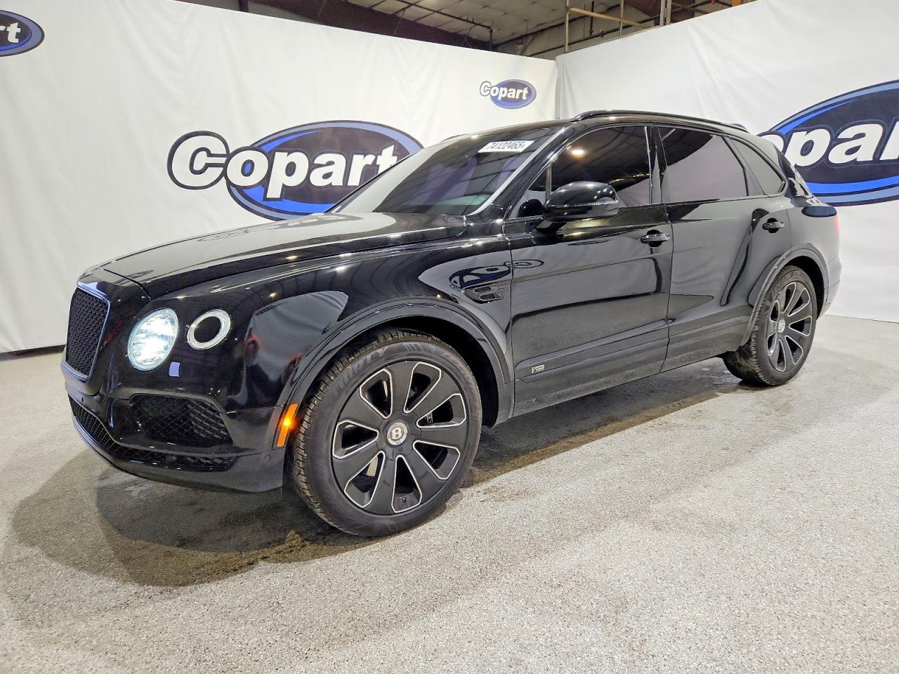 2020 Bentley Bentayga V8, VIN SJAAM2ZV4LC029508 — Мелкие вмятины и царапины