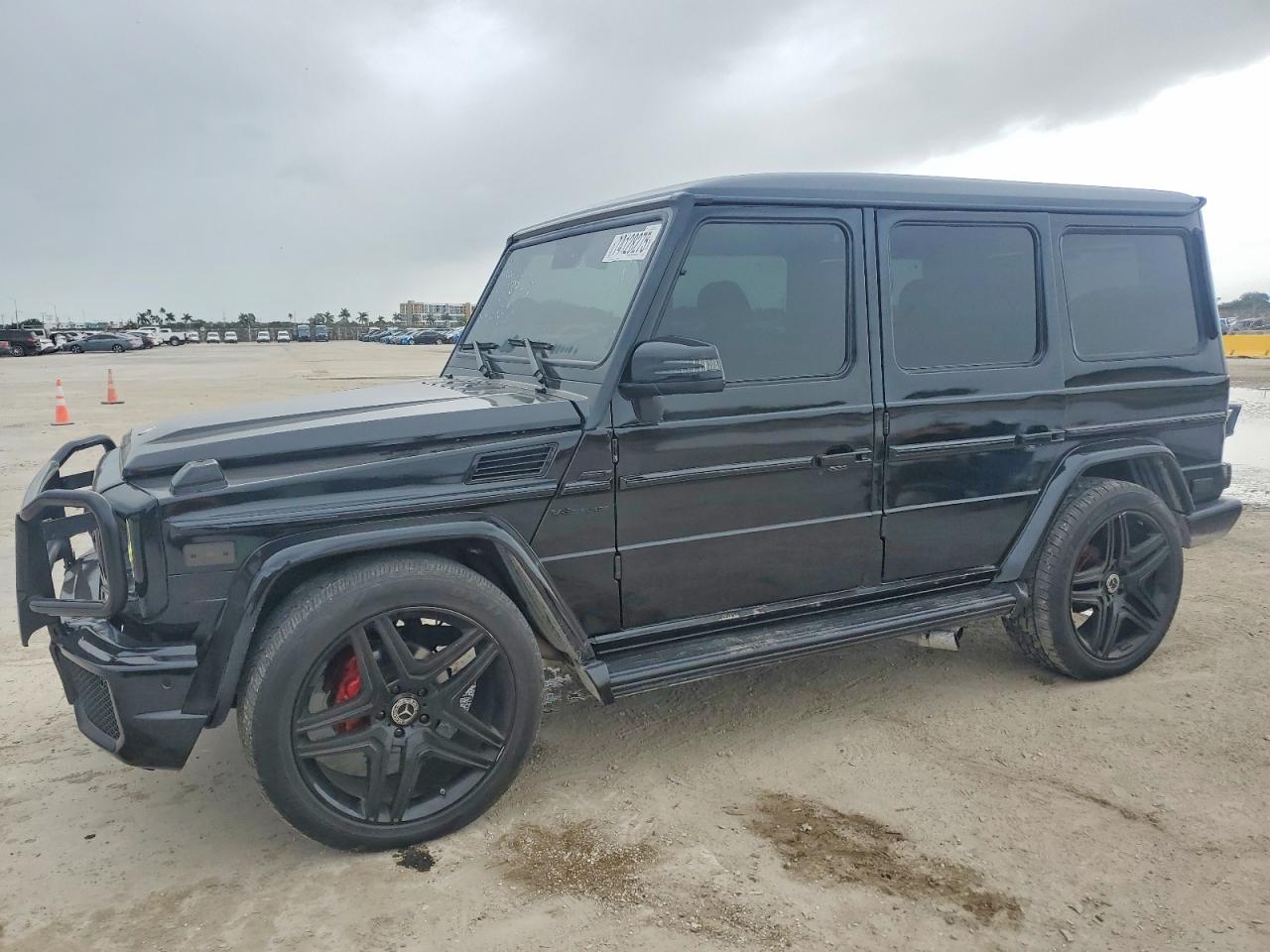 2008 Mercedes-Benz G 500, VIN WDCYR49E68X174165 — Minor dents and scratches