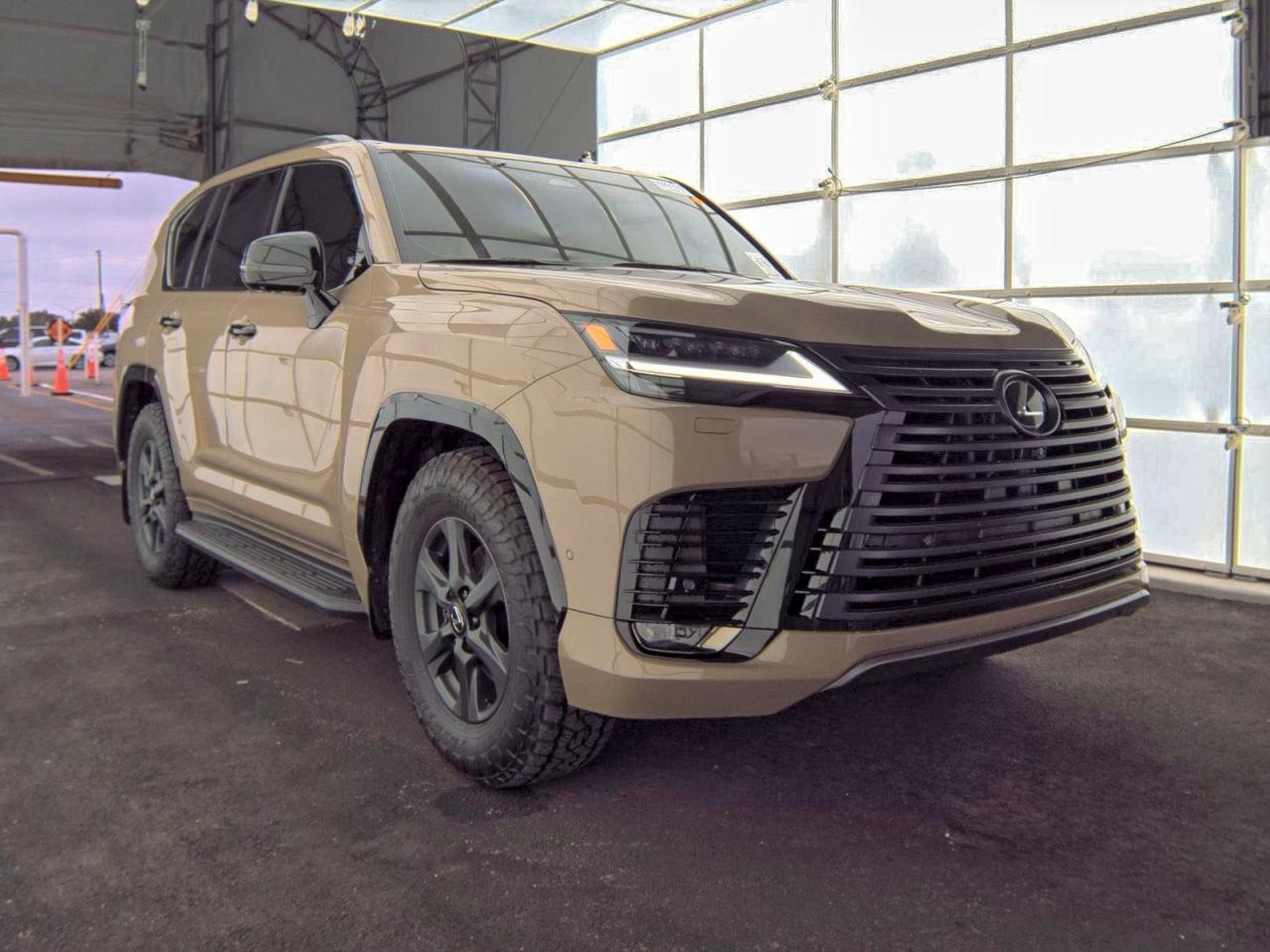 2025 Lexus LX 700H OVERTRAIL, VIN JTJWD7CX3S4001264 — Normal wear