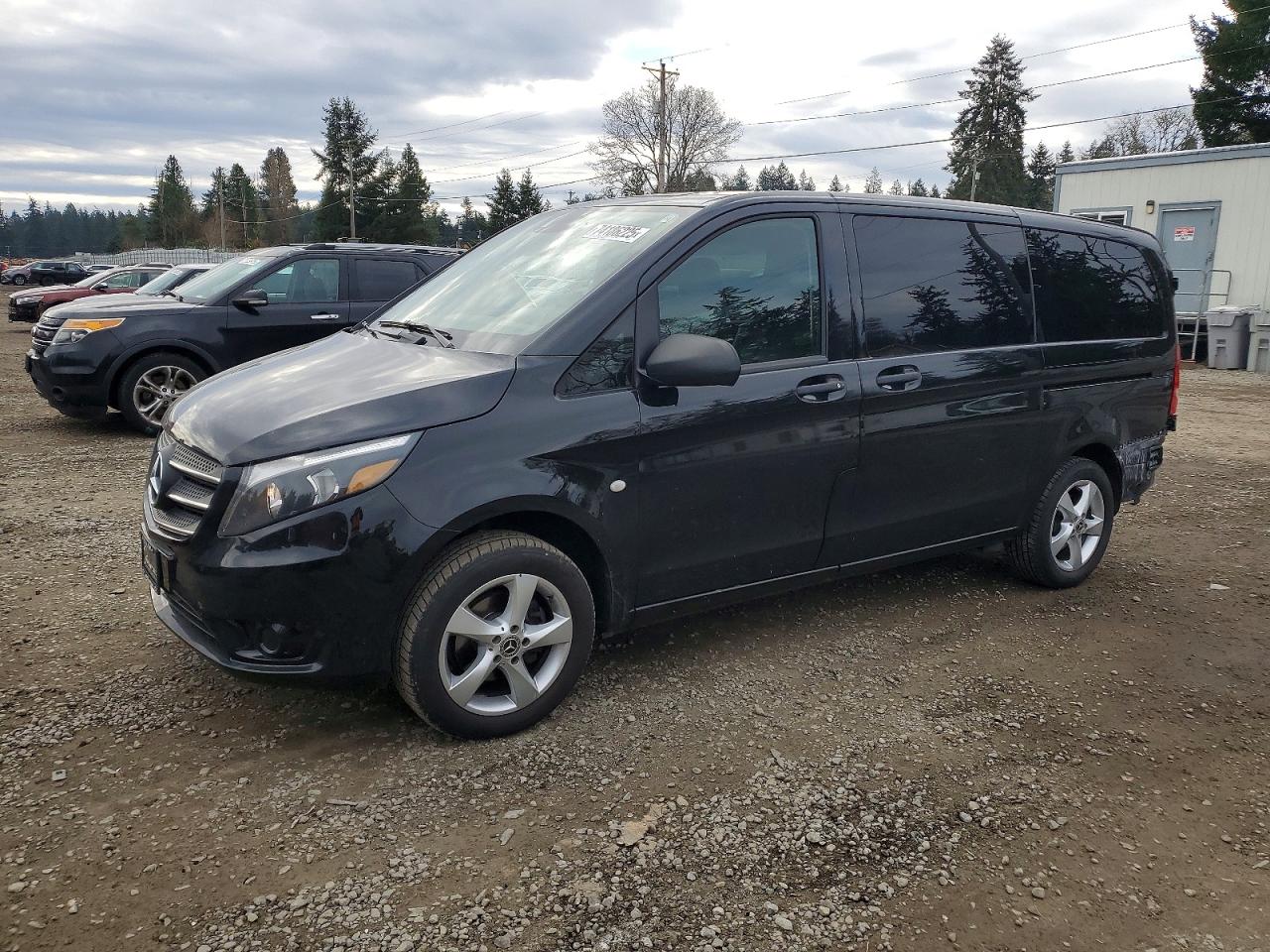 2020 Mercedes-Benz Metris Passenger, VIN W1WV0FEY3L3696531 — Rear end