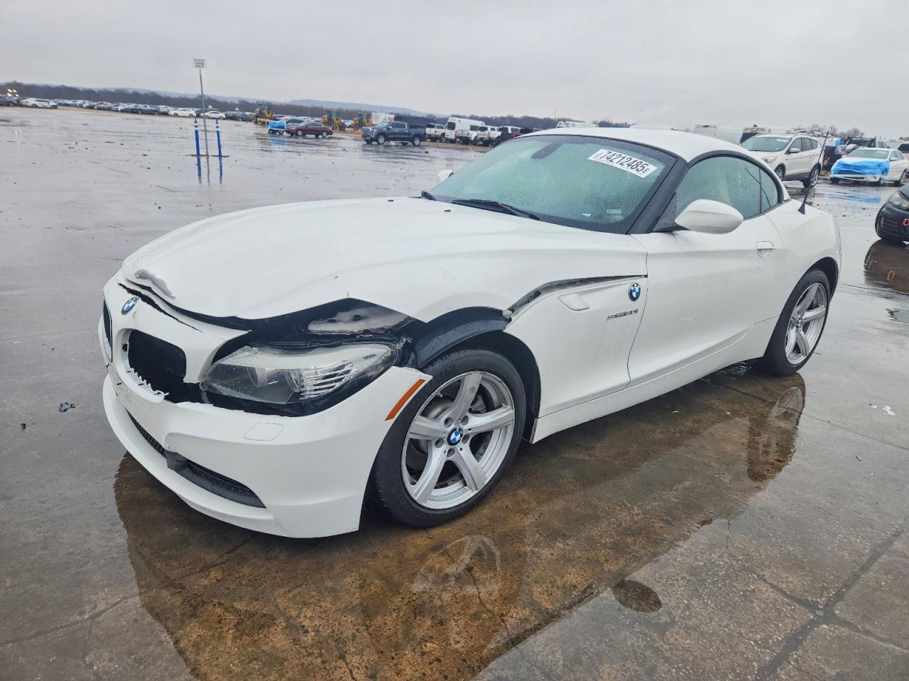 2011 BMW Z4 sDrive30i, VIN WBALM5C56BE379868 — Front end