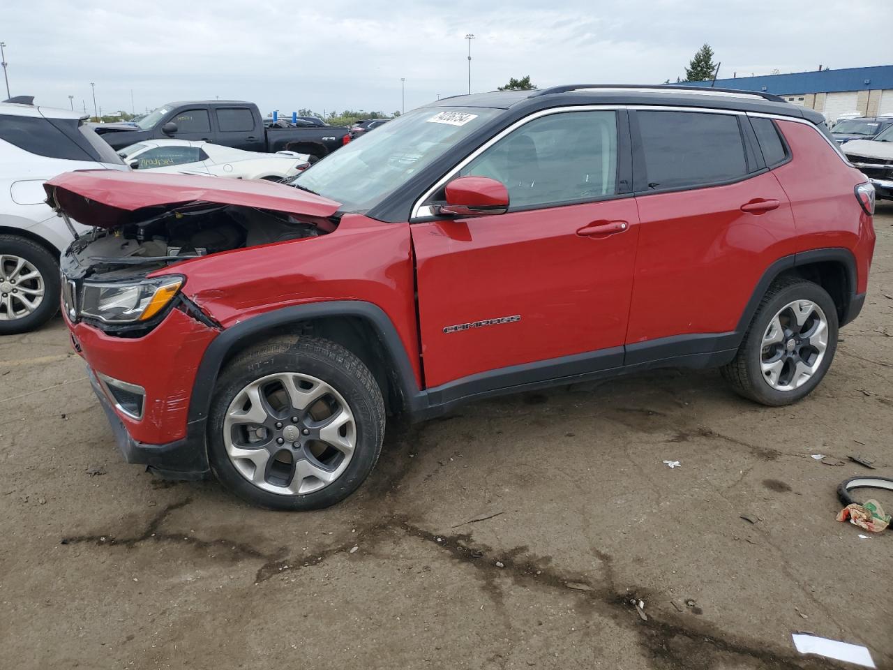 2019 Jeep Compass Limited, VIN 3C4NJDCB9KT645789 — Перед