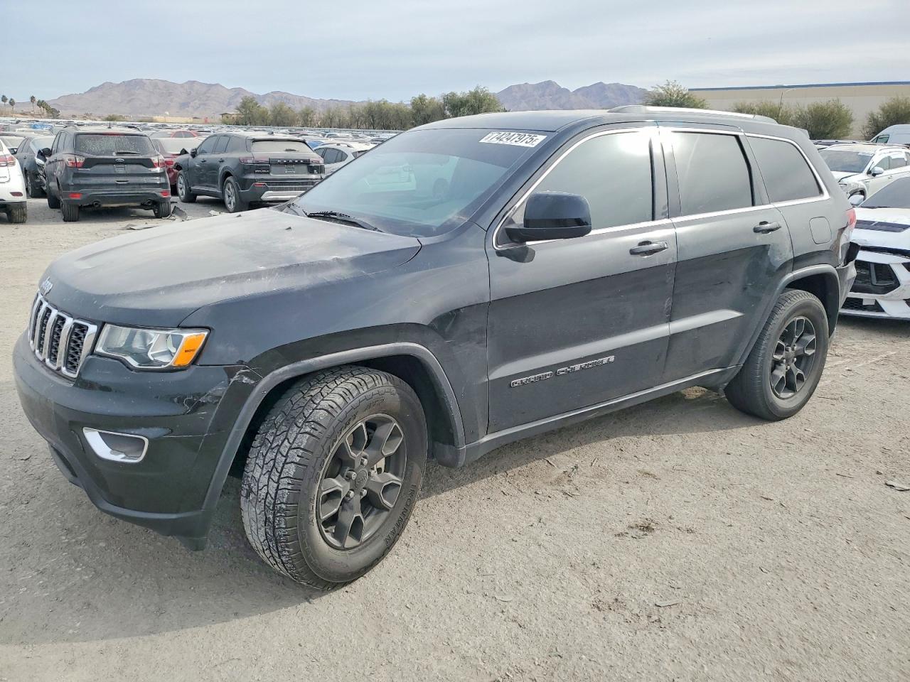 2021 Jeep Grand Cherokee Laredo E, VIN 1C4RJEAGXMC543387 — Rear end