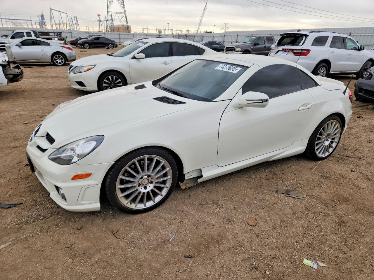 2011 Mercedes-Benz SLK 300, VIN WDBWK5EA3BF241584 — Front end