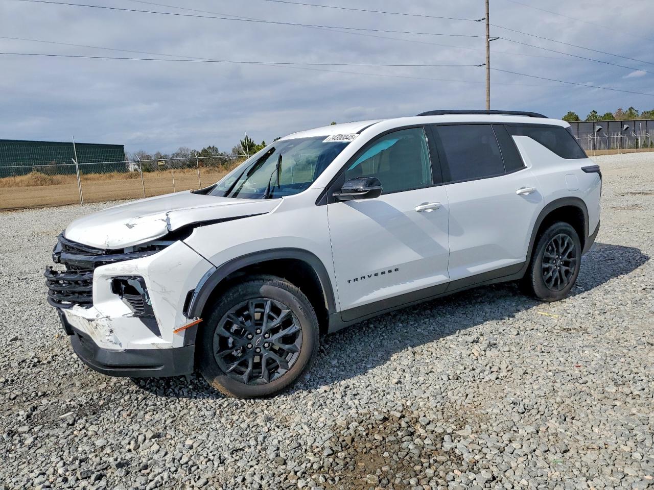 2025 Chevrolet Traverse FWD LT, VIN 1GNERGRS6SJ257287 — Front end