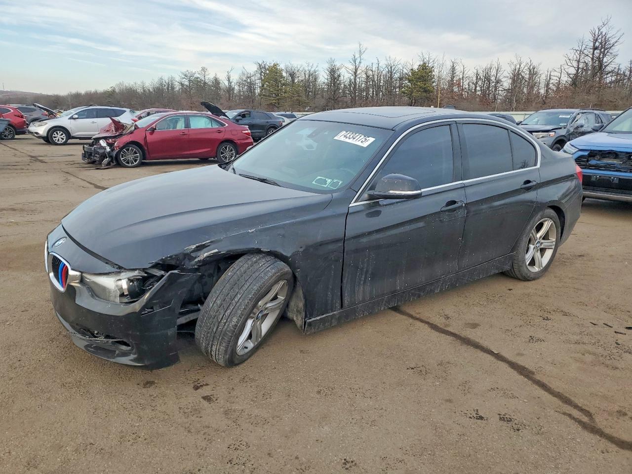 2015 BMW 3 Series 328i, VIN WBA3A5G56FNP34496 — Front end