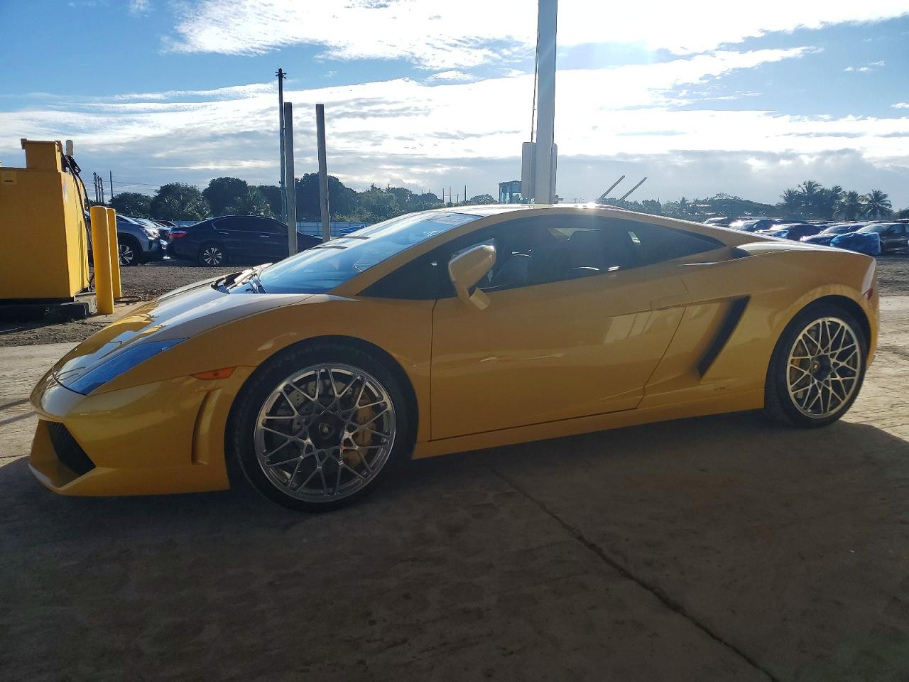 2012 Lamborghini Gallardo, VIN ZHWGU5BZ4CLA11785 — Side