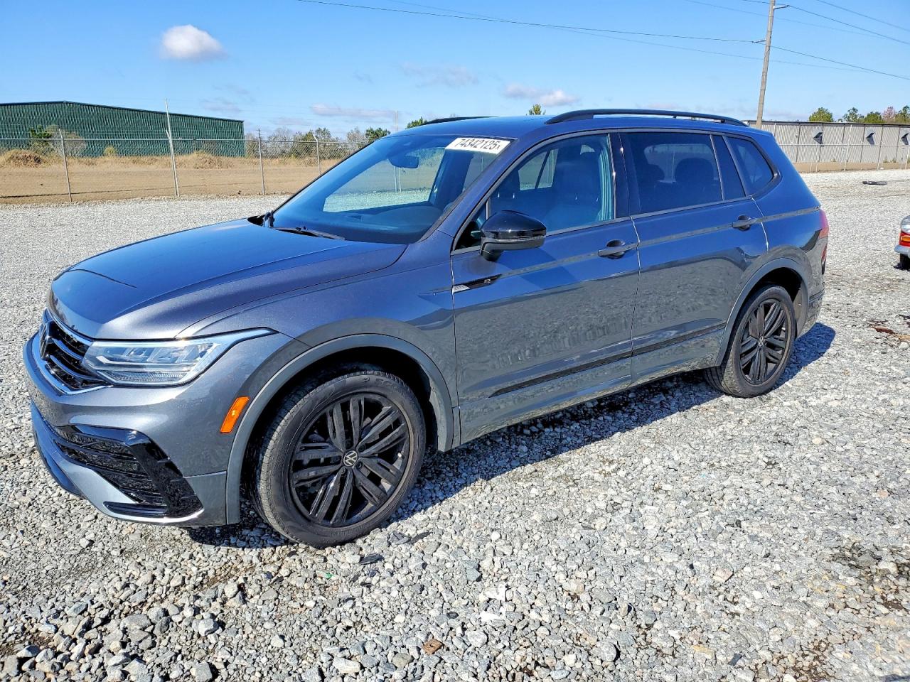 2022 Volkswagen Tiguan SE R-Line Black, VIN 3VVCB7AXXNM091490 — Мелкие вмятины и царапины
