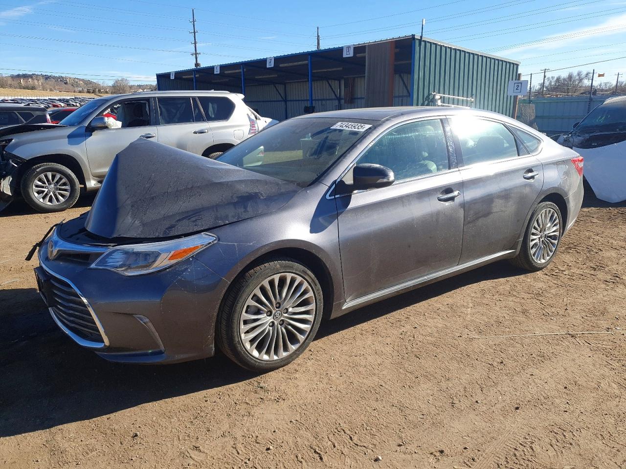 2016 Toyota Avalon XLE, VIN 4T1BK1EB5GU227329 — Front end