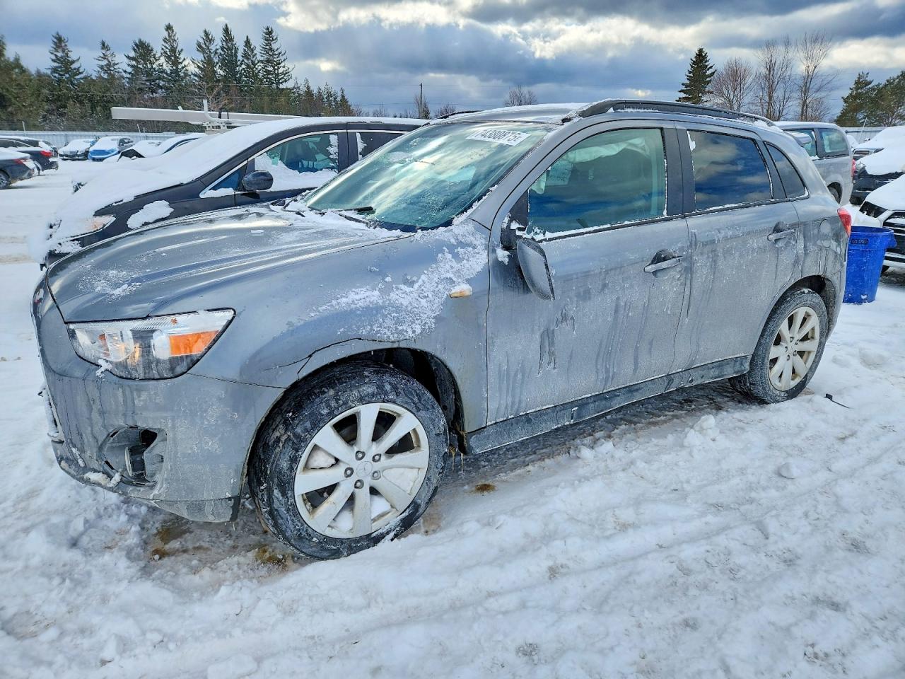 2015 Mitsubishi Outlander Sport SE, VIN 4A4AJ4AU8FE602952 — Front end