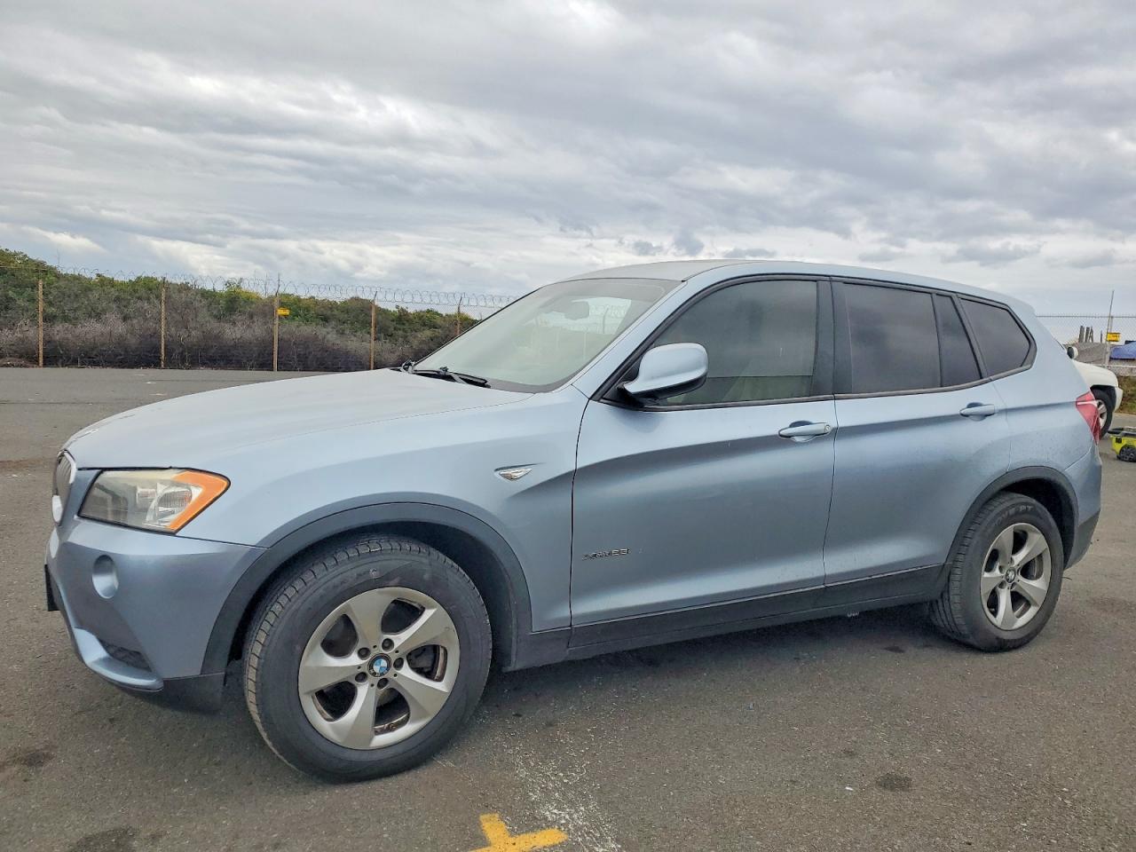 2012 BMW X3 28i, VIN 5UXWX5C59CL726421 — Auction photo