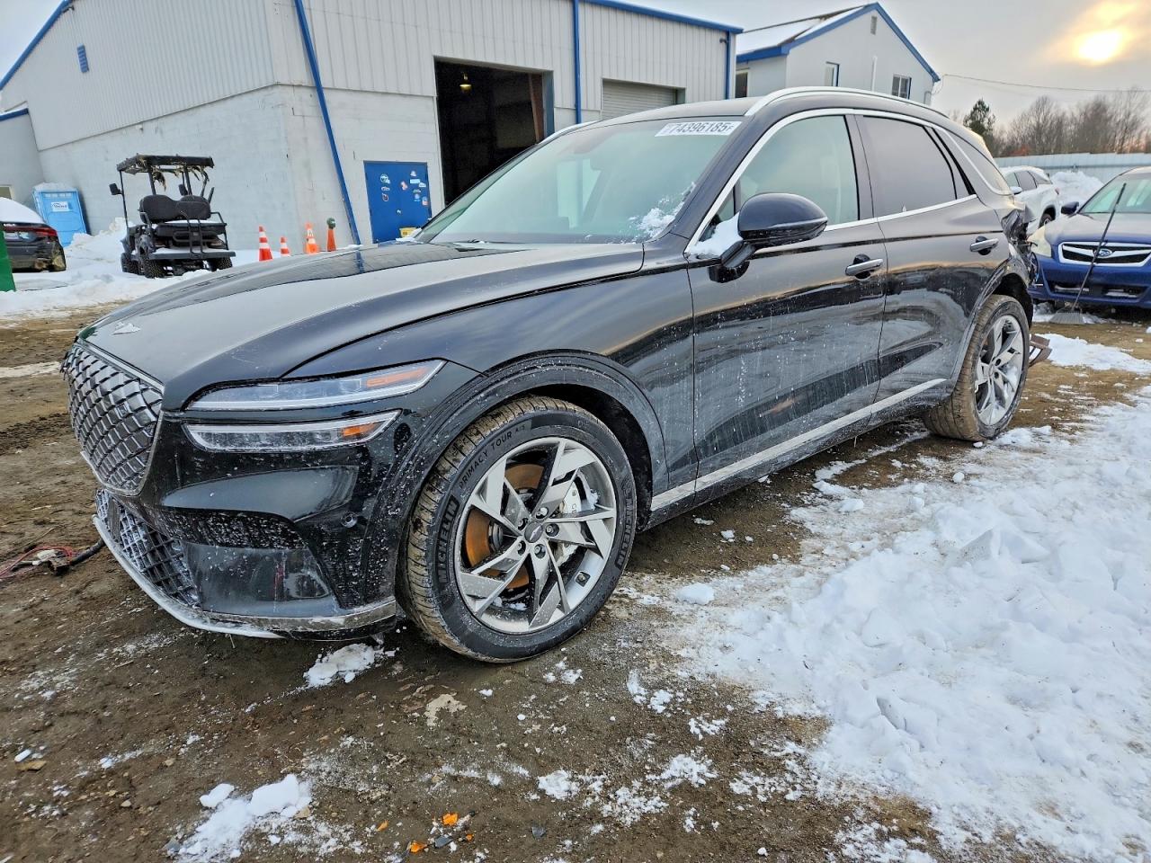 2023 Genesis GV70 Advanced, VIN 5NMMCET12PH000280 — Front end