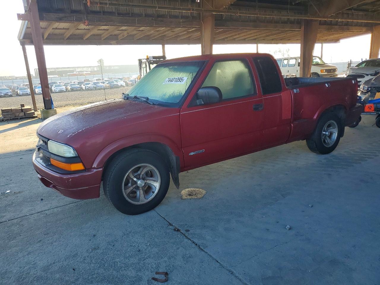 2003 Chevrolet S-10 LS, VIN 1GCCS19H038257543 — Vandalism