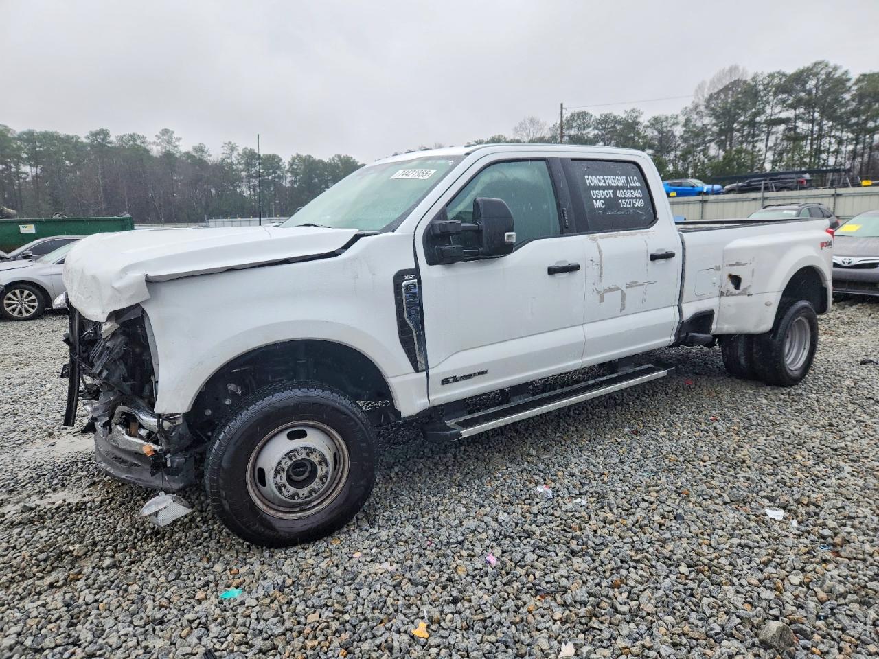 2024 Ford F-350 XL, VIN 1FT8W3DTXRED20207 — Фото с аукциона