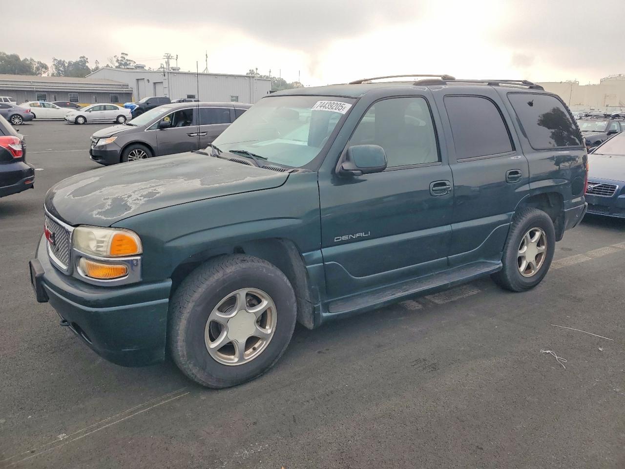 2001 GMC Yukon Denali, VIN 1GKEK63U21J273085 — Vandalism