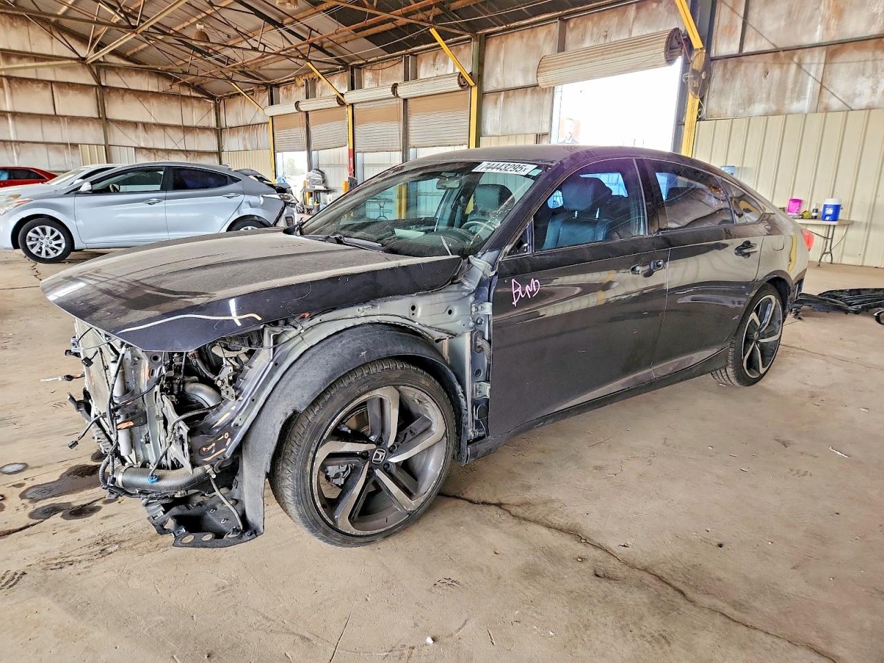 2019 Honda Accord Sport, VIN 1HGCV1F38KA036569 — Фото с аукциона