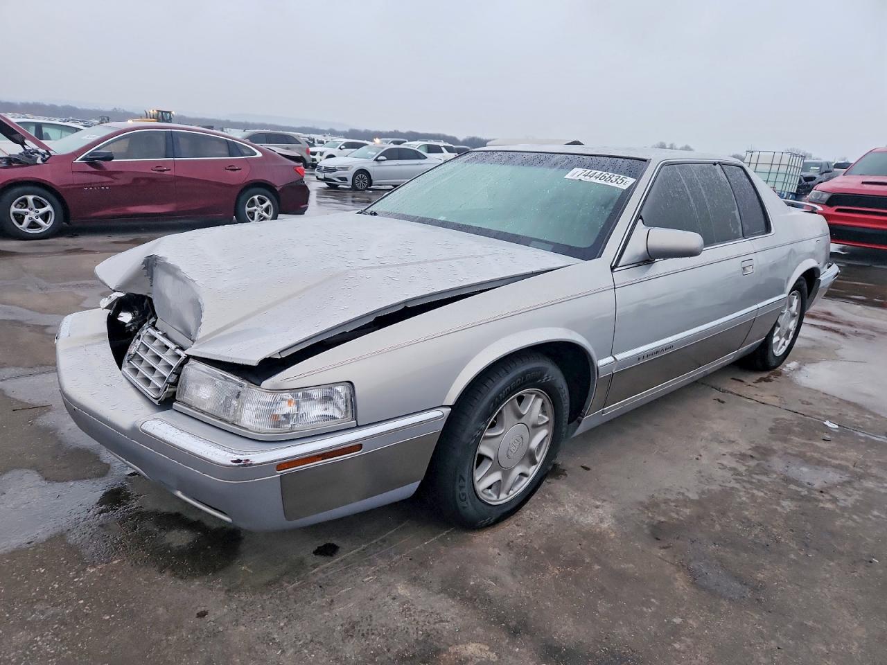 1997 Cadillac Eldorado, VIN 1G6EL12Y0VU606973 — Зад