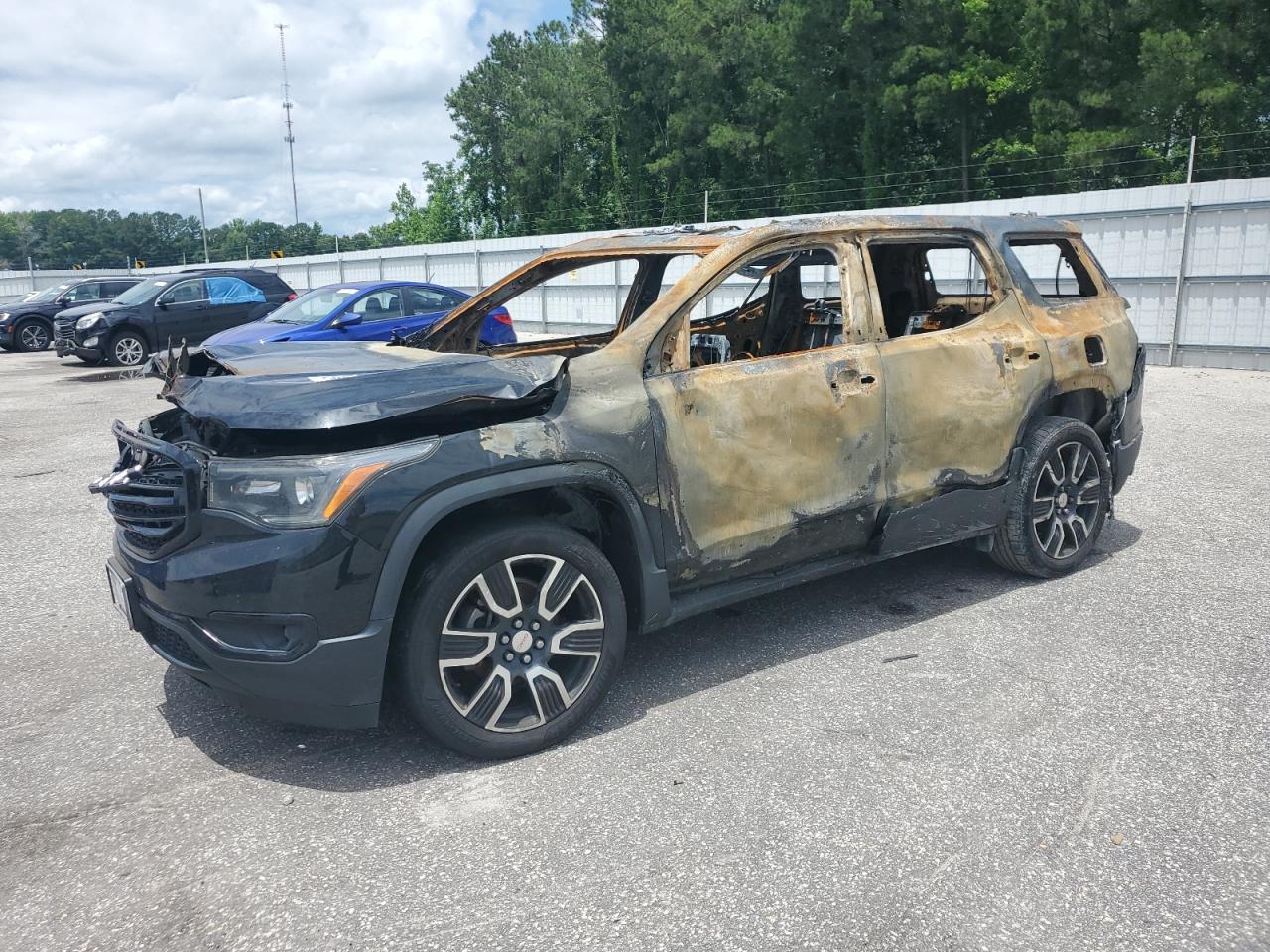 2019 GMC Acadia SLT, VIN 1GKKNMLS6KZ190484 — Engine fire
