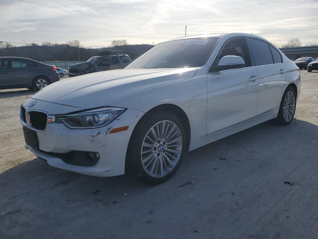 2013 BMW 3 Series 328i xDrive, VIN WBA3B3G56DNP38529 — Фото с аукциона 1 of 6