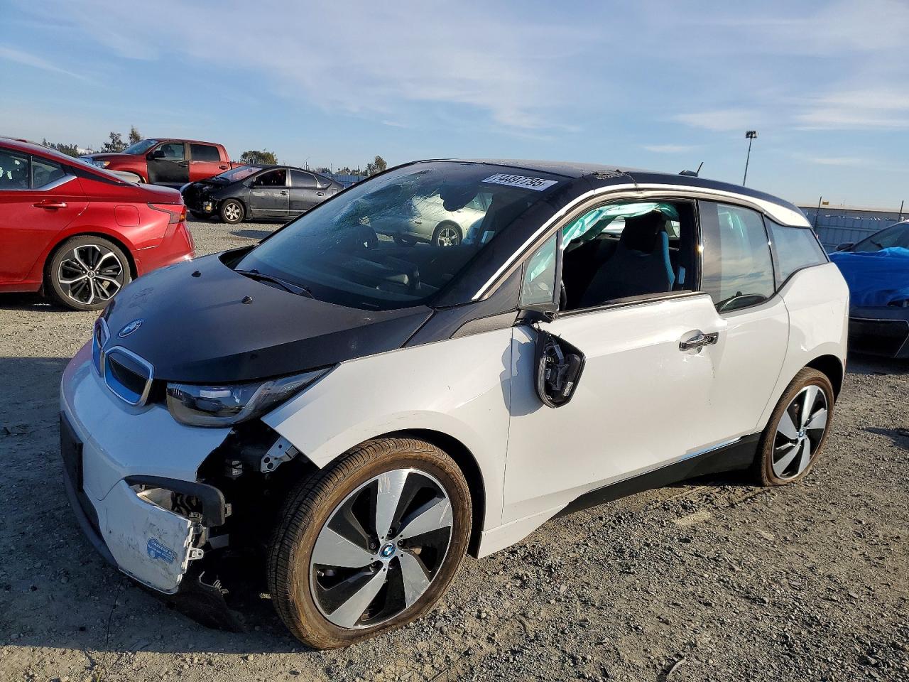 2020 BMW i3, VIN WBY8P4C03L7G58913 — Front end