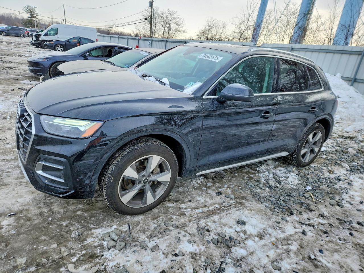2022 Audi Q5 Premium Plus, VIN WA1BBAFY7N2120521 — Side