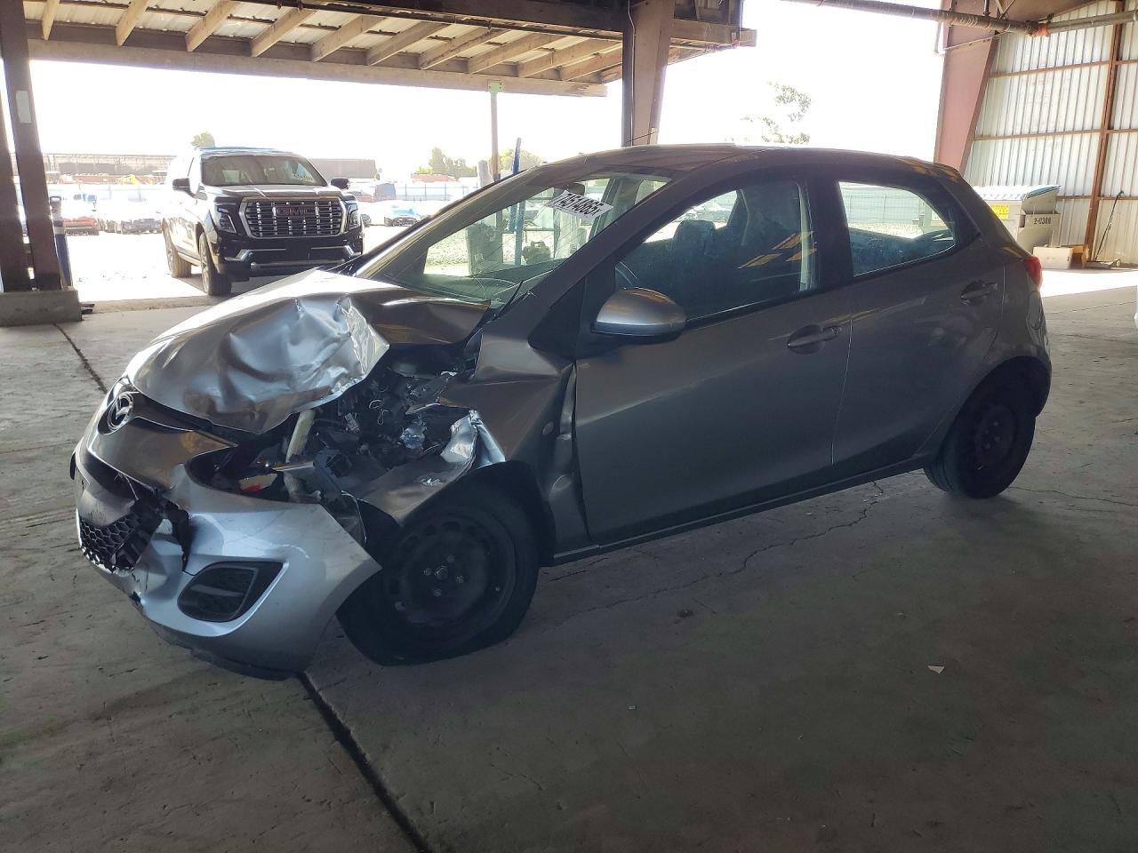 2014 Mazda 2 Sport, VIN JM1DE1KZ4E0177033 — Front end