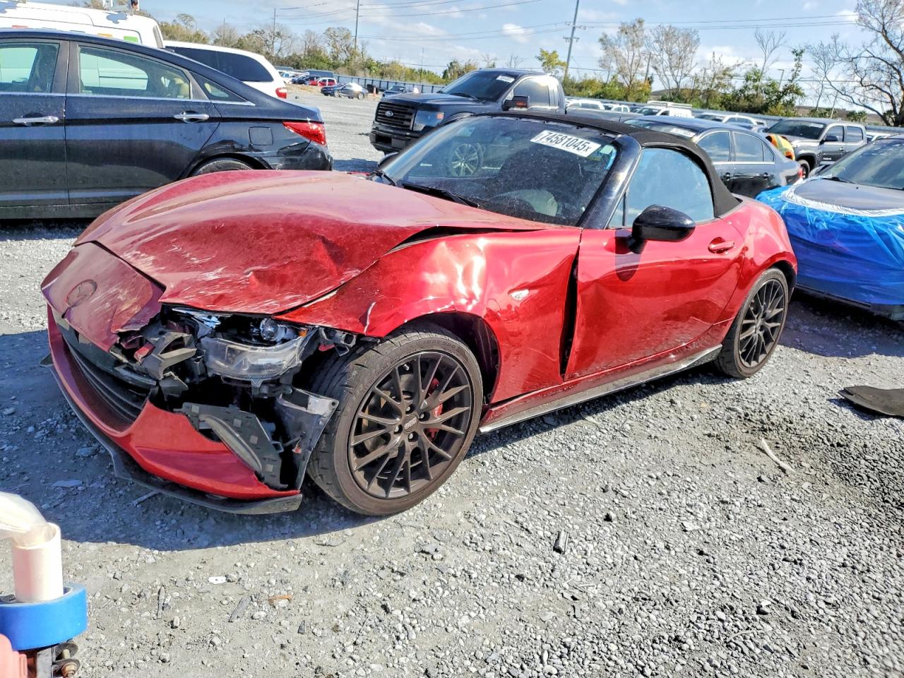 2016 Mazda MX-5 Miata Club, VIN JM1NDAC70G0113787 — Front end