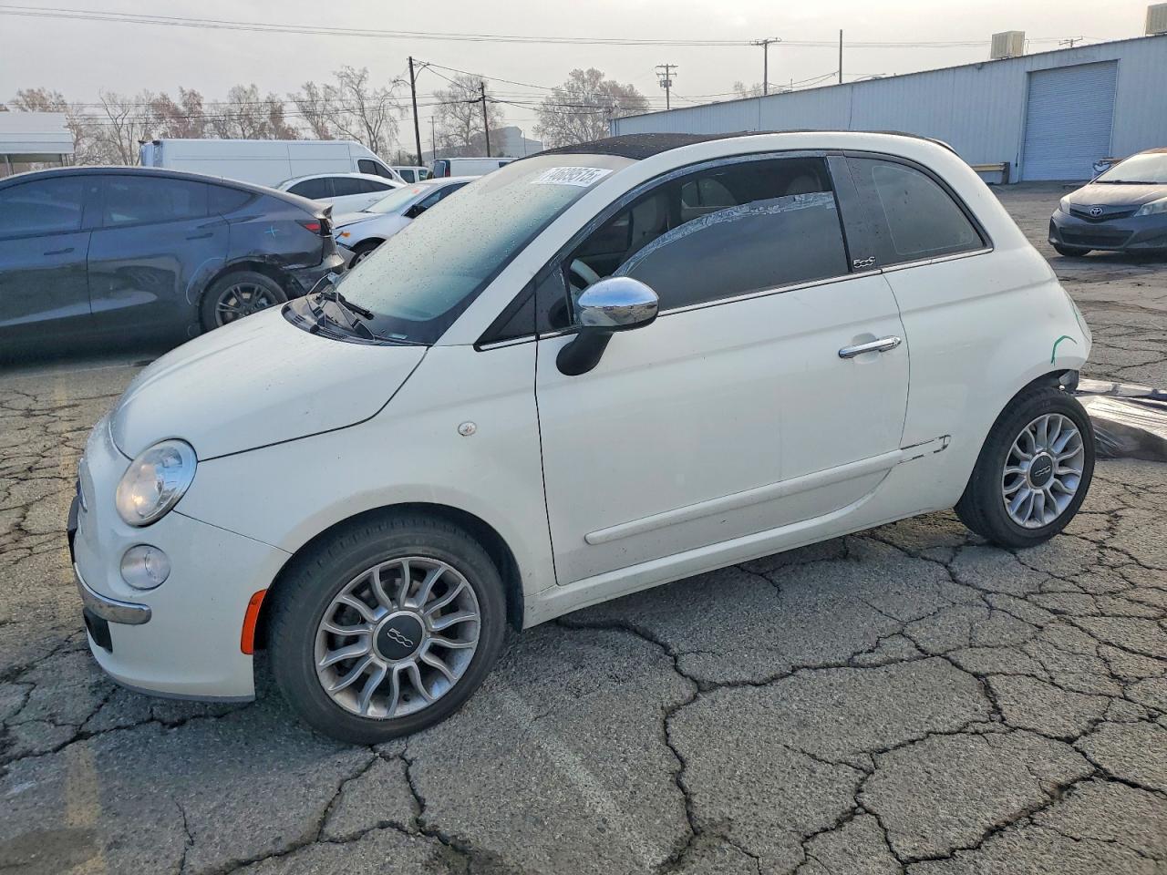 2013 FIAT 500 Lounge, VIN 3C3CFFER4DT647701 — Rear end