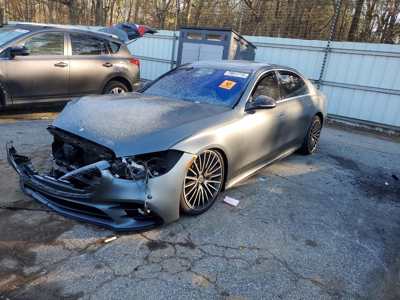 2022 Mercedes-Benz S 580, VIN W1K6G7GB6NA142253 — Front end