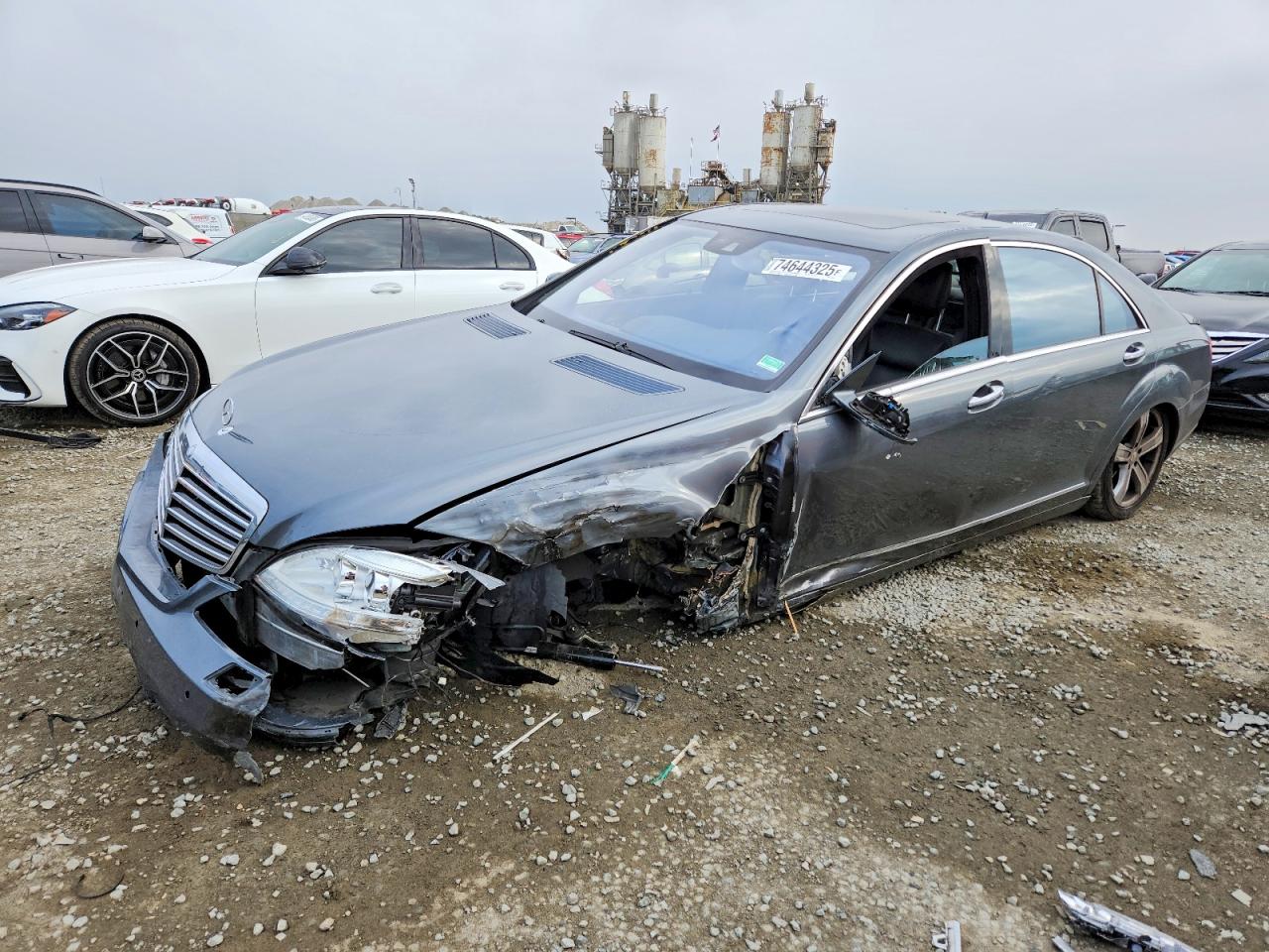 2010 Mercedes-Benz S 550, VIN WDDNG7BB8AA312075 — Front end