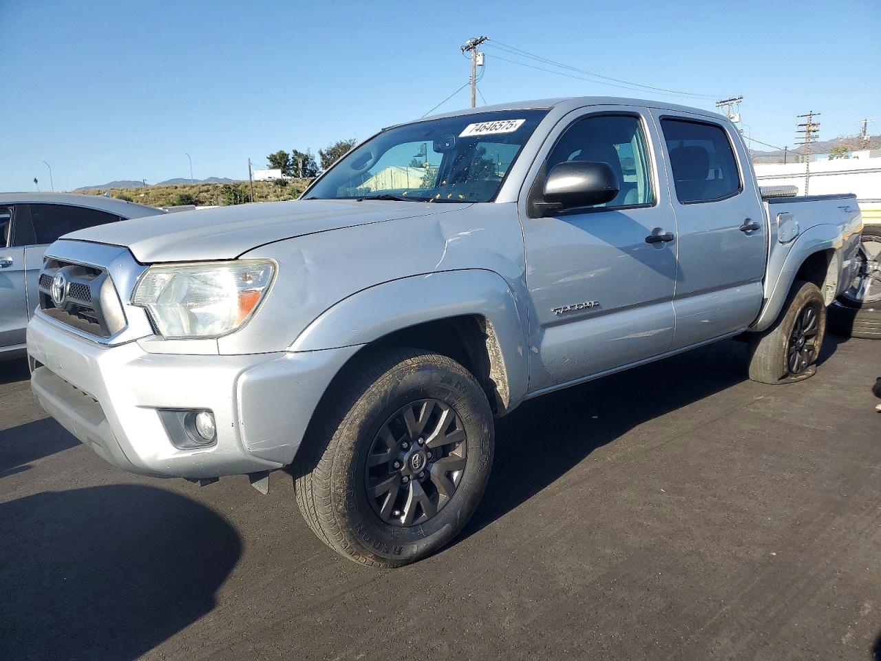 2012 Toyota Tacoma, VIN 3TMLU4EN3CM091487 — Вандализм