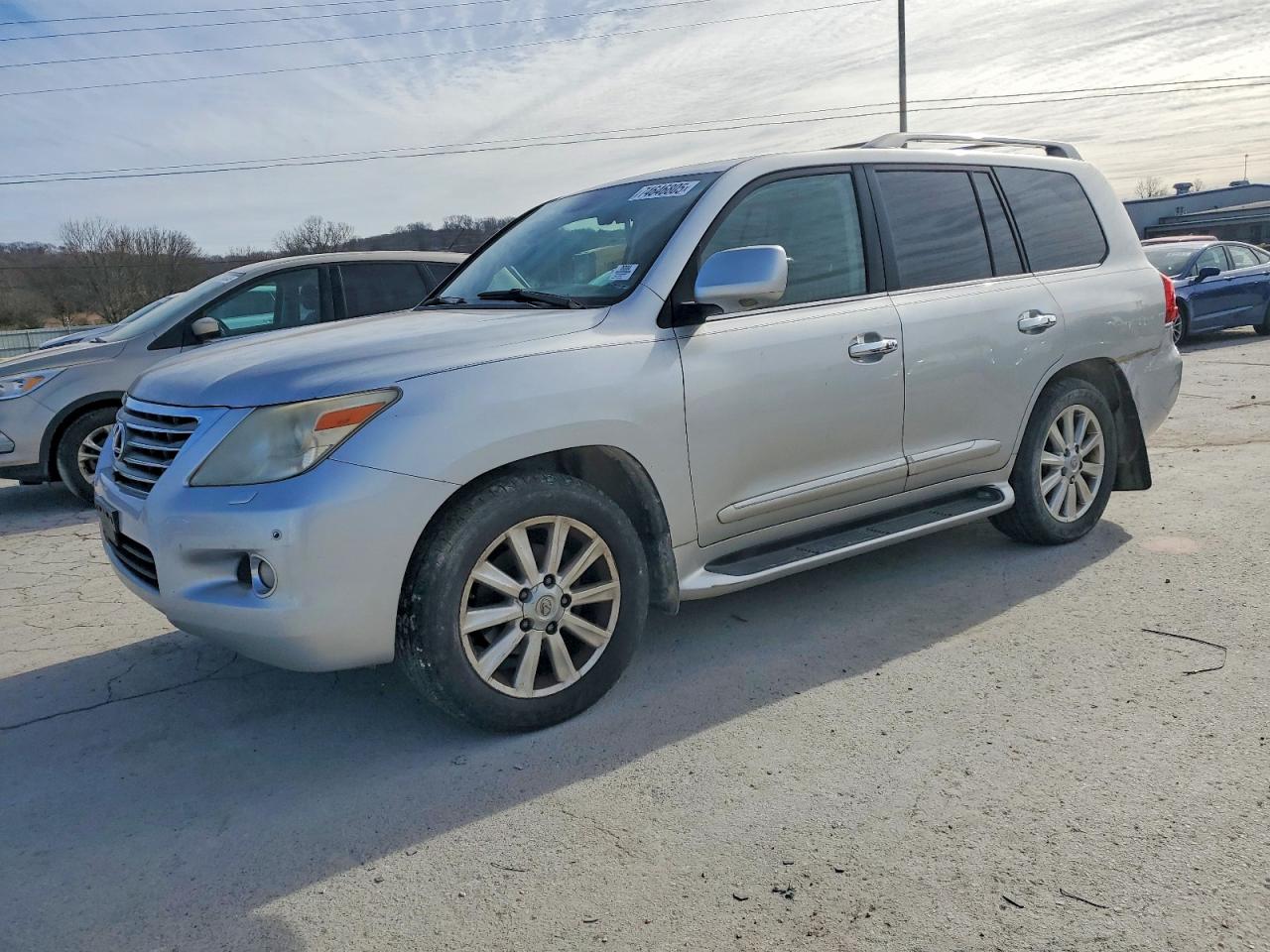 2011 Lexus LX 570, VIN JTJHY7AX1B4061219 — Minor dents and scratches
