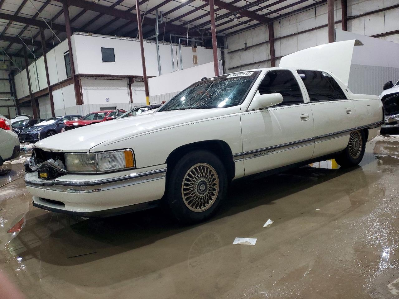 1995 Cadillac DeVille, VIN 1G6KD52B6SU279722 — Зад