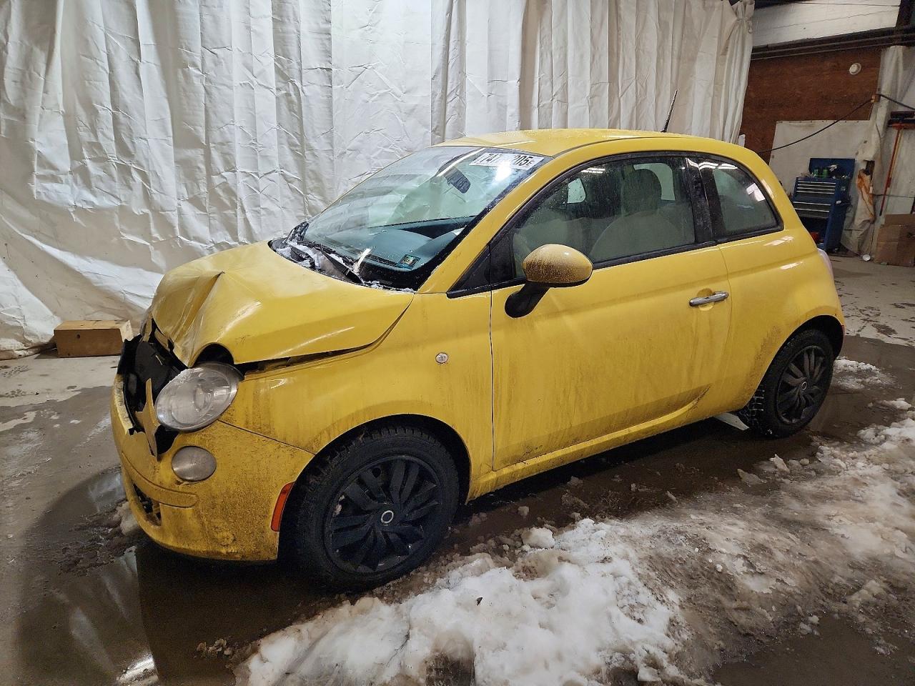 2014 FIAT 500 Pop, VIN 3C3CFFAR1ET275631 — Front end