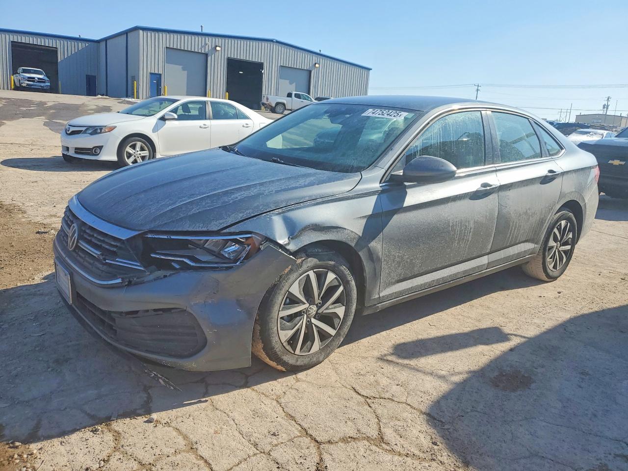2022 Volkswagen Jetta S, VIN 3VWCM7BU7NM003330 — Front end