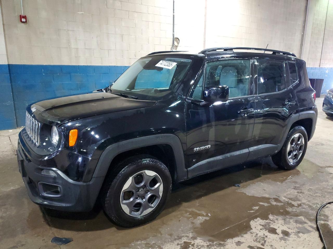 2016 Jeep Renegade Latitude, VIN ZACCJBBW6GPC45624 — Minor dents and scratches