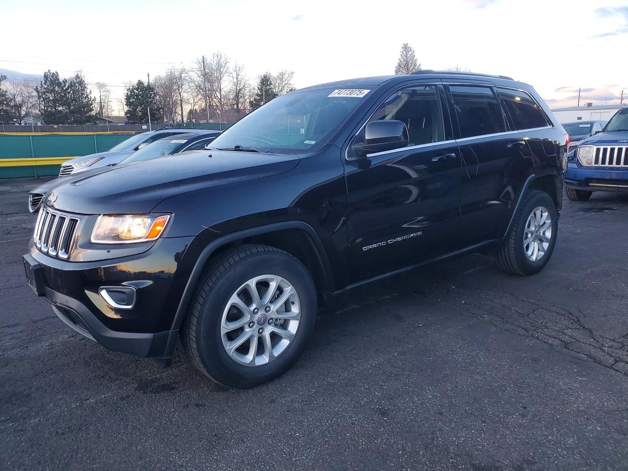 2014 Jeep Grand Cherokee Laredo, VIN 1C4RJFAG5EC280068 — Зад