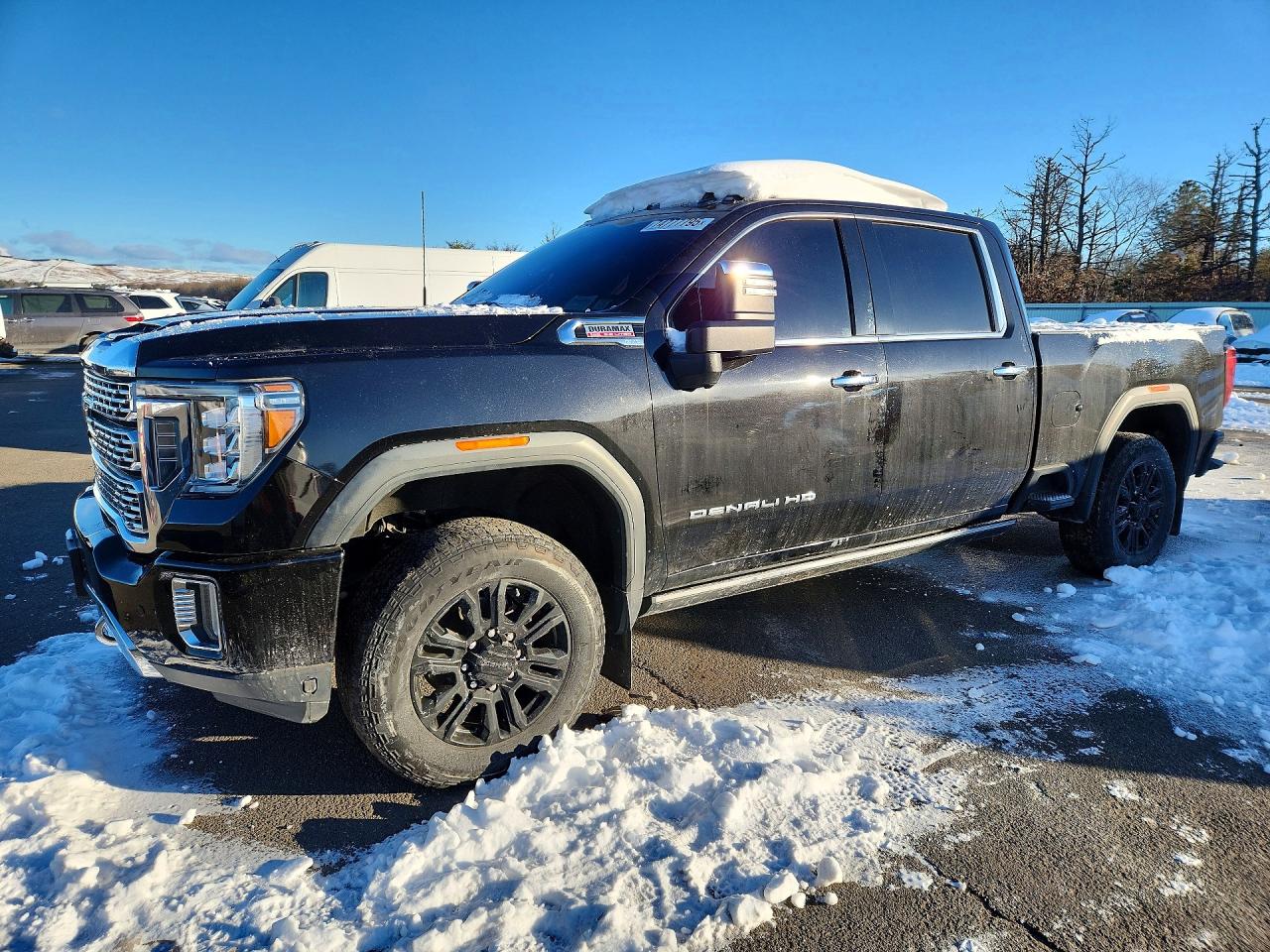 2022 GMC Sierra 2500HD Denali, VIN 1GT49REY6NF131027 — Side