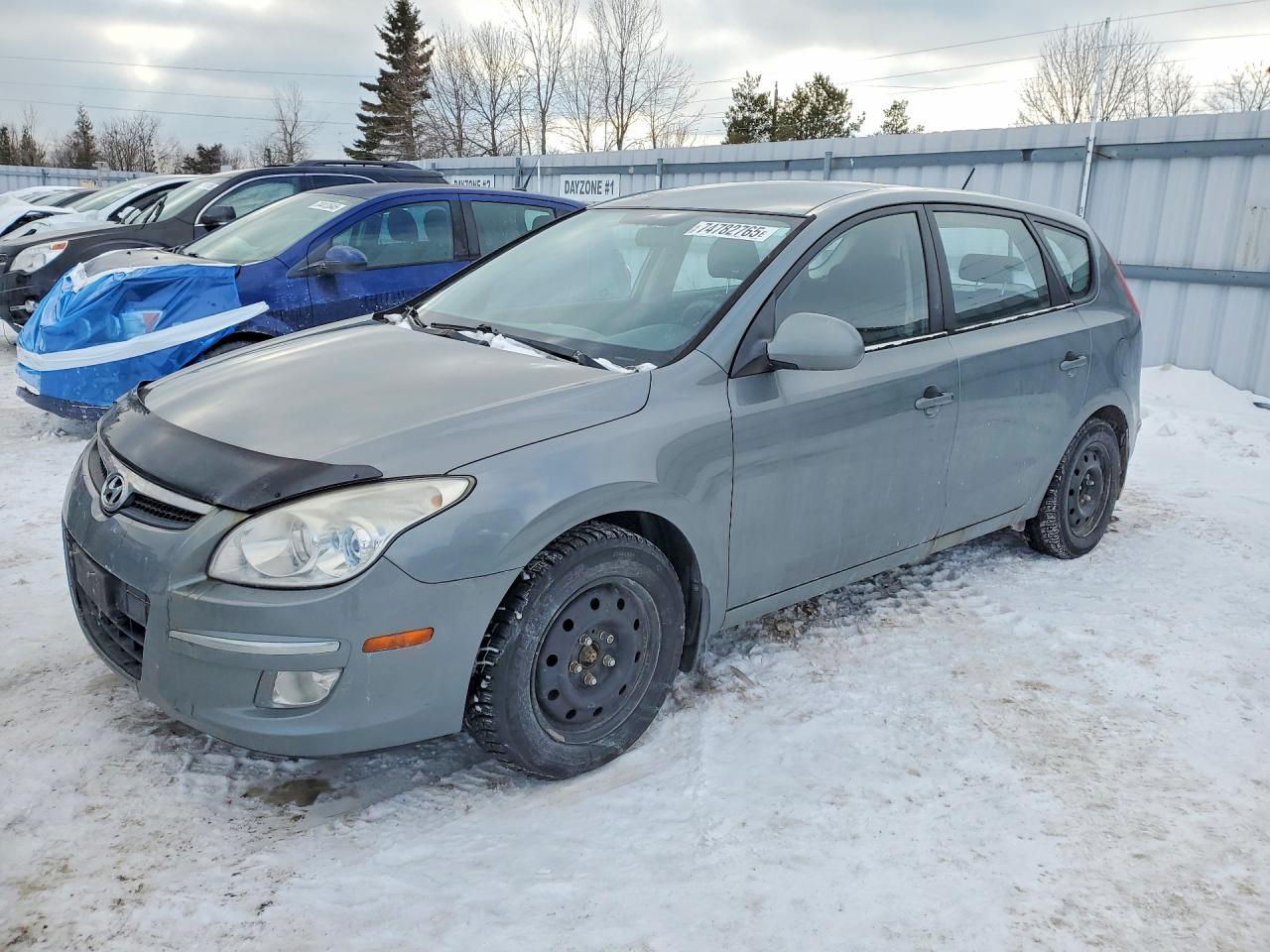 2010 Hyundai Elantra SE, VIN KMHDC8AE0AU065650 — Front end
