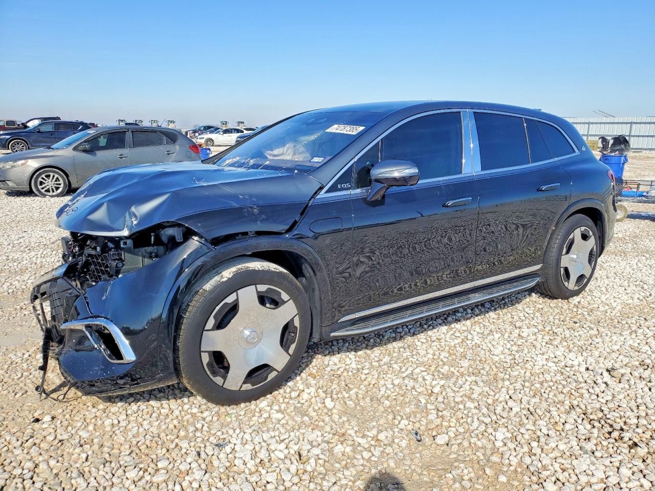 2025 Mercedes-Benz EQS Maybach EQS 680, VIN 4JGDX5FB5SA037587 — Front end
