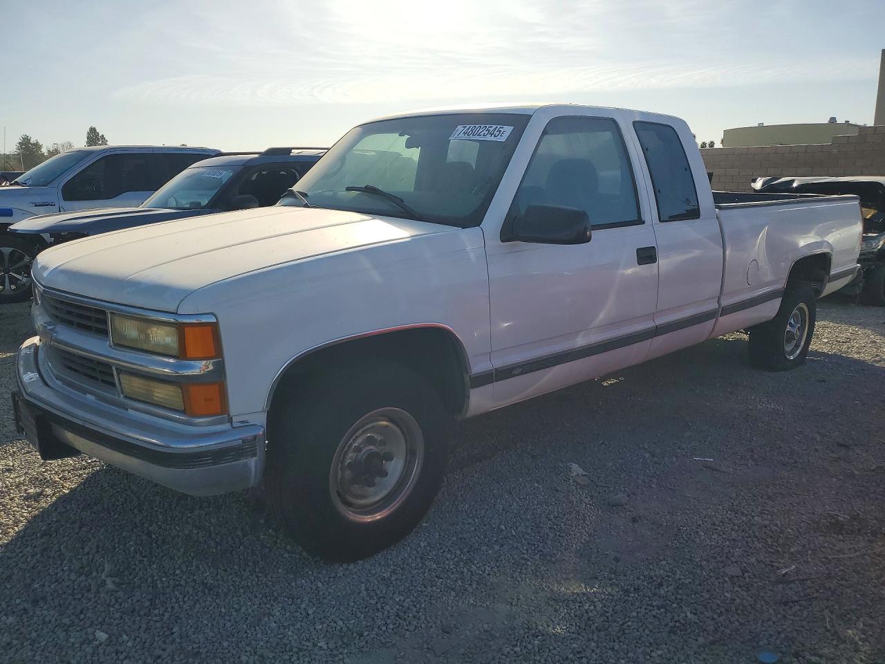 1997 Chevrolet Silverado 2500, VIN 1GCGC29R0VE172283 — Механическое