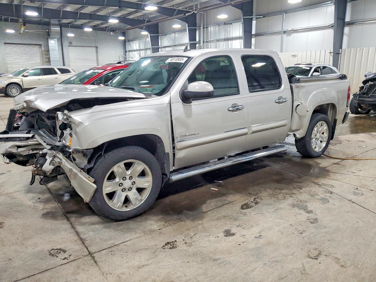 2007 GMC Sierra Denali, VIN 2GTEK638871707219 — Front end