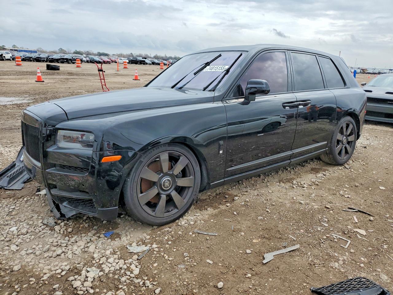 2023 Rolls-Royce Cullinan, VIN SLATV4C05PU218754 — Front end