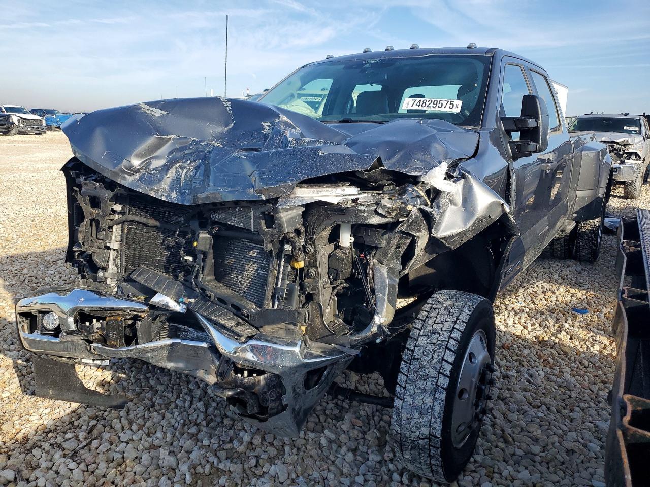 2026 Ford F-450 XL, VIN 1FT8W4DT6TEC03348 — Front end