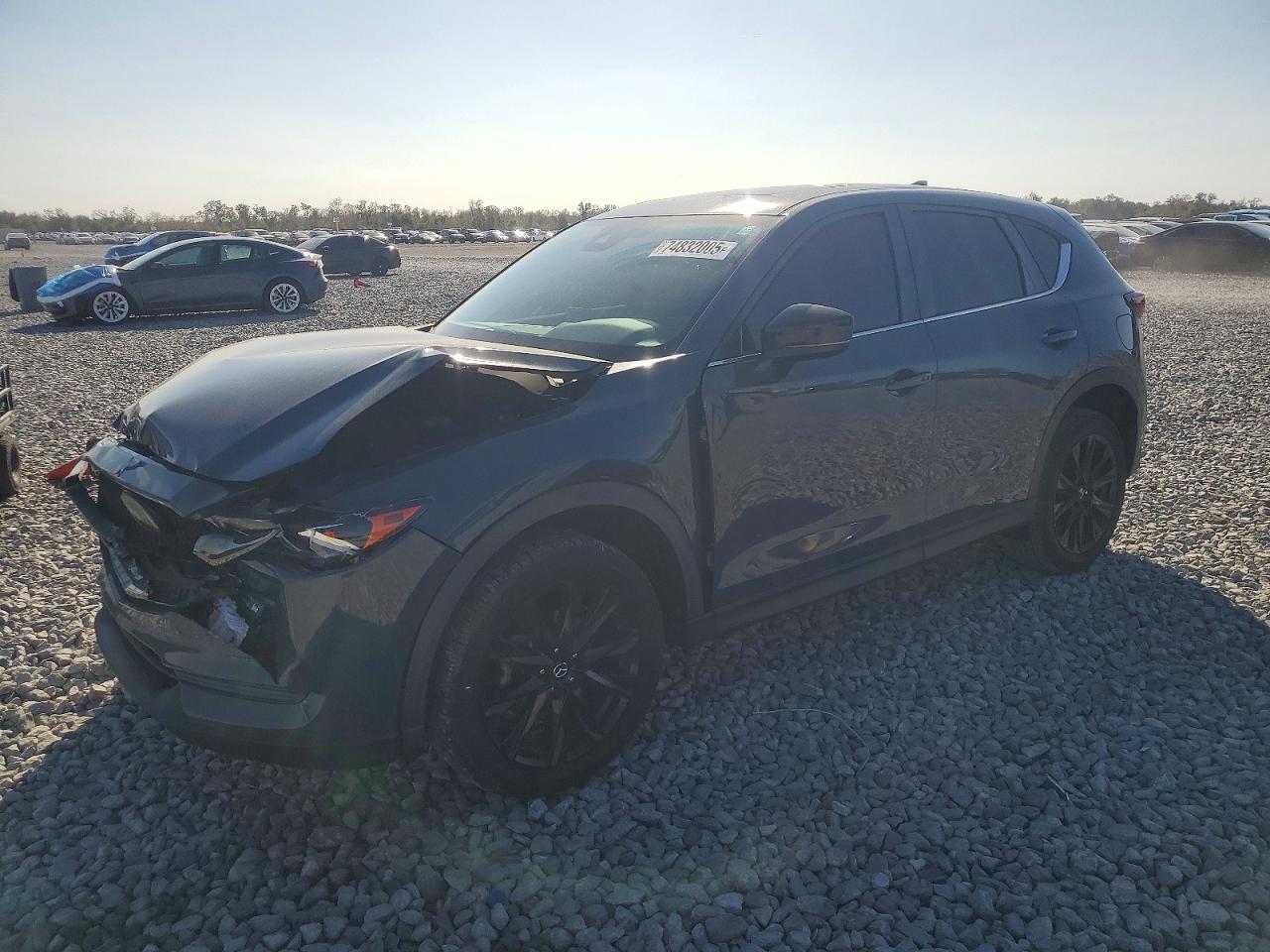 2021 Mazda CX-5 Touring, VIN JM3KFACM3M0372411 — Front end