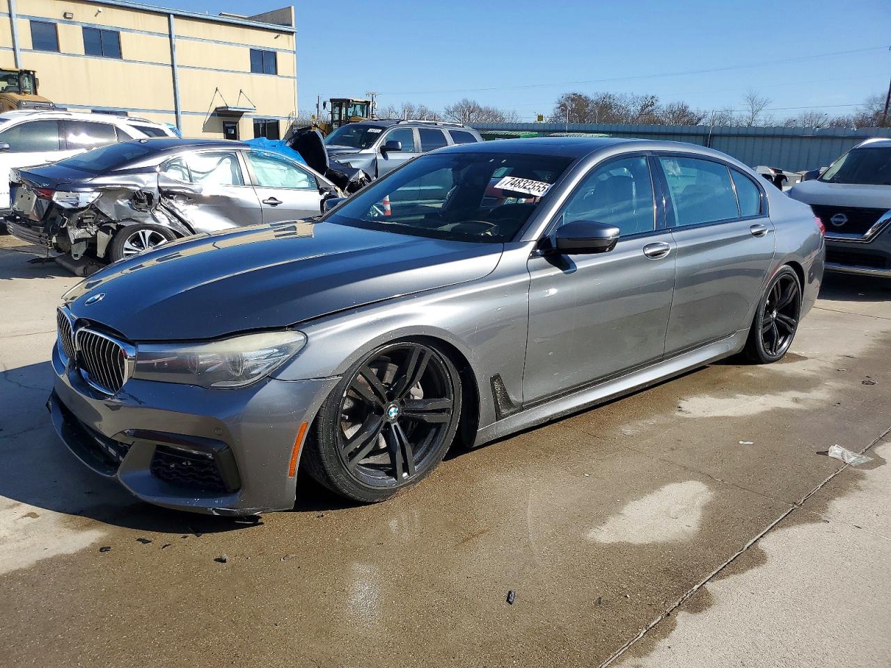2016 BMW 7 Series 740i, VIN WBA7E2C57GG547607 — Фото с аукциона