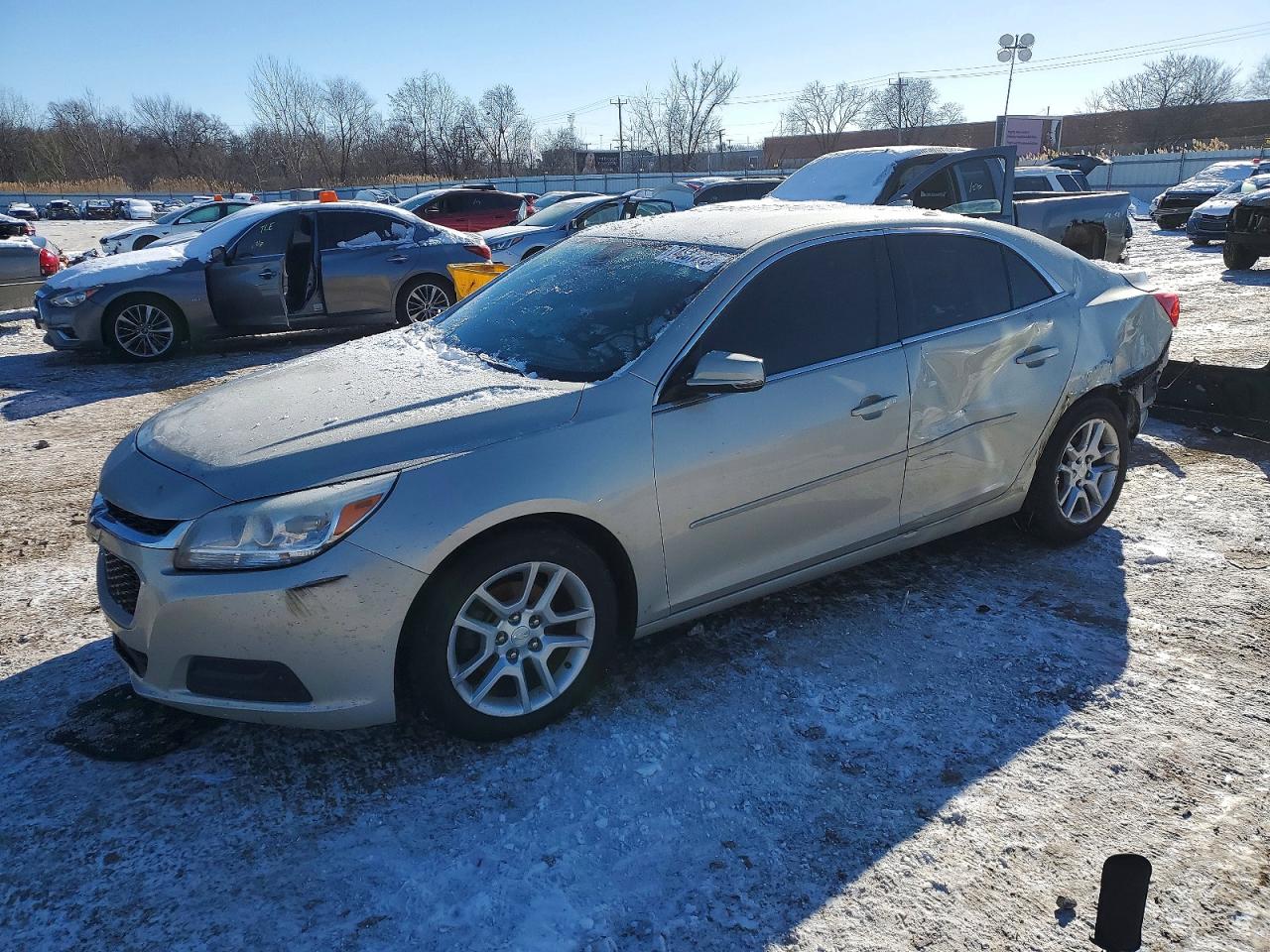 2015 Chevrolet Malibu LT, VIN 1G11C5SL6FF316243 — Rear end